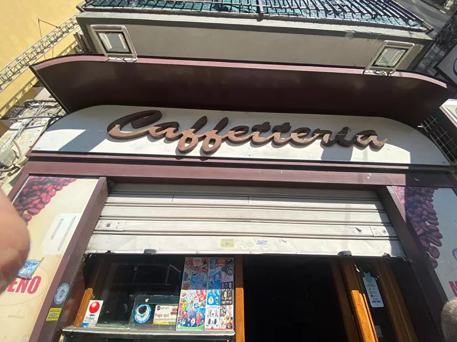 Immagine 7 di Appartamento in vendita  in Via della Stadera, 57 a Napoli