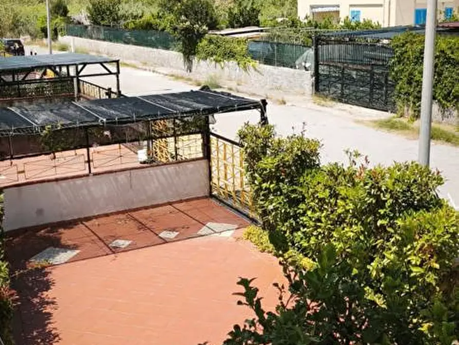 Immagine 15 di Appartamento in vendita  in Via Fratelli Bandiera, 10 a Tortora