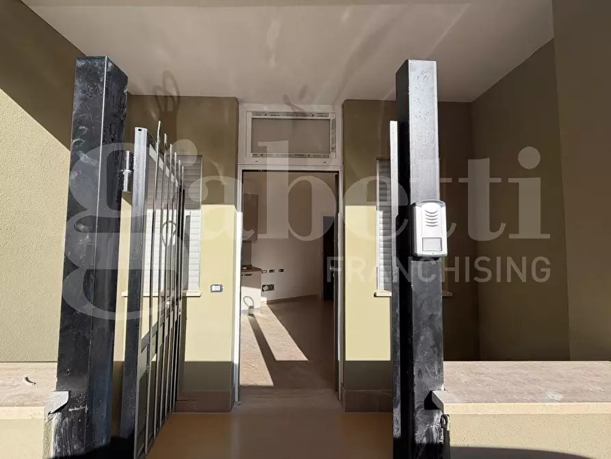 Immagine 10 di Appartamento in affitto  in Via Vezzano Ligure, 20 a Roma