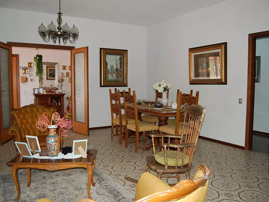 Immagine 4 di Appartamento in vendita  in Via XX Settembre, 84 a Iglesias