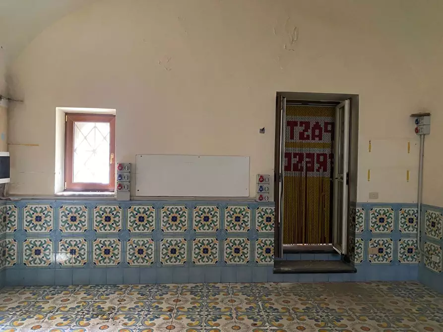 Immagine 11 di Negozio in vendita  in Via bruno Buozzi, 15 a San Giorgio A Cremano