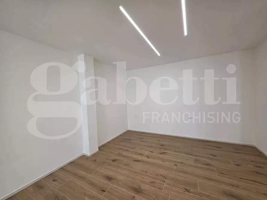 Immagine 21 di Appartamento in vendita  in Via SOTTOMARINA - VIALE MEDITERRANEO, 00 a Chioggia