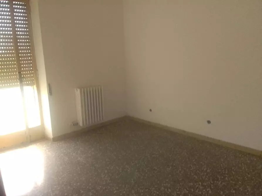 Immagine 9 di Appartamento in vendita  in Piazza G.Di Vittorio, 114 a Taranto