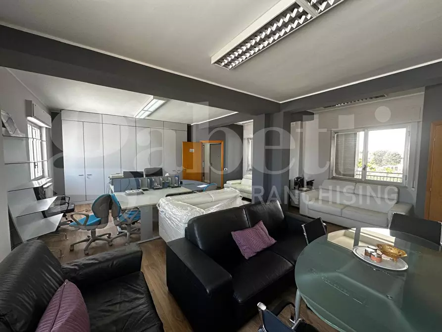 Immagine 30 di Capannone industriale in affitto  in Strada del Carro a Bisceglie