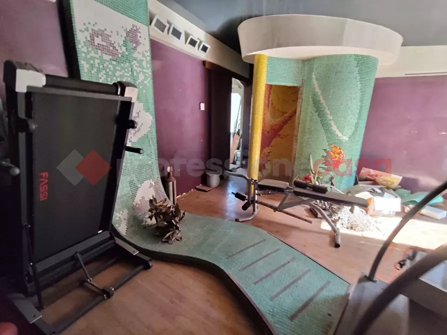 Immagine 14 di Attività commerciale in vendita  in Via alessandro specchi, 2 a Siracusa