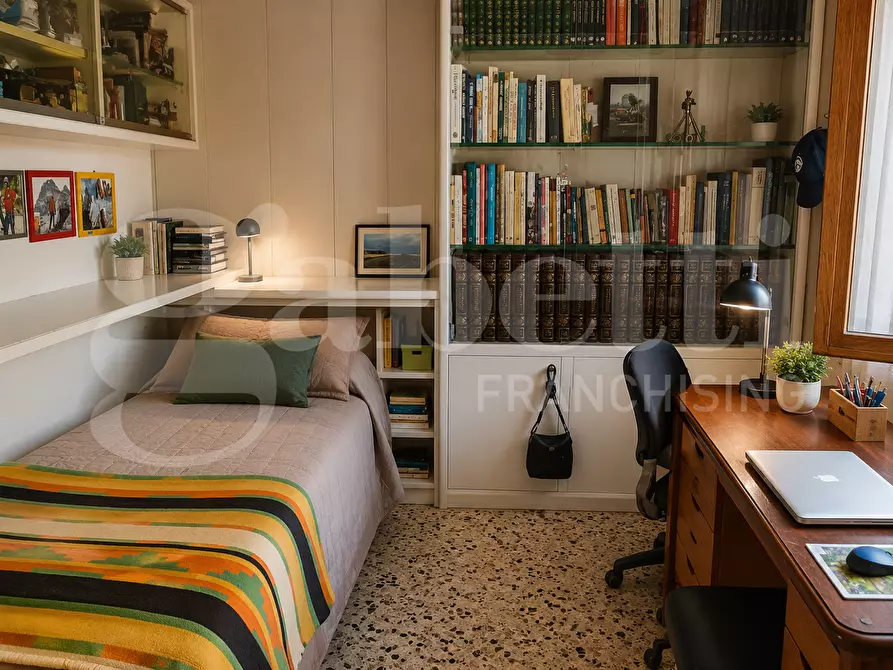 Immagine 6 di Appartamento in vendita  in Via SOTTOMARINA- VIALE TIRRENO, 00 a Chioggia