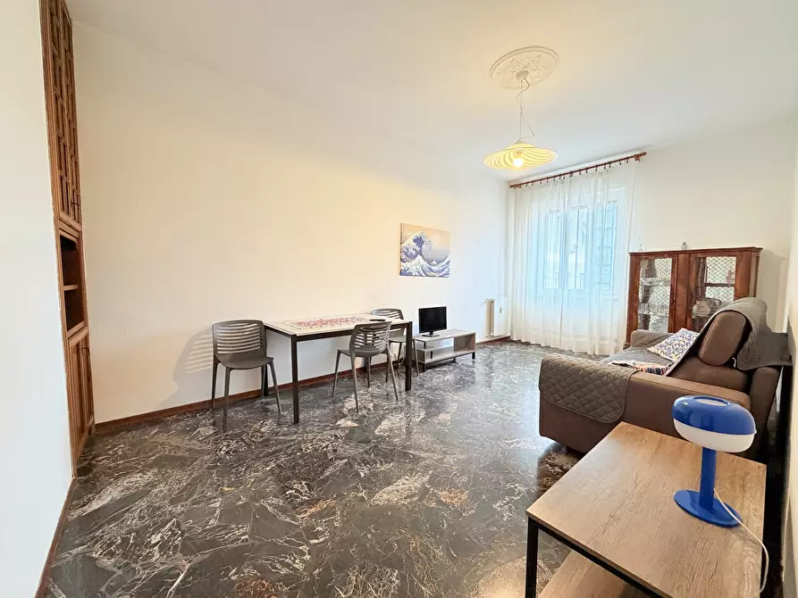 Immagine 1 di Appartamento in affitto  in Via Dante a Finale Ligure