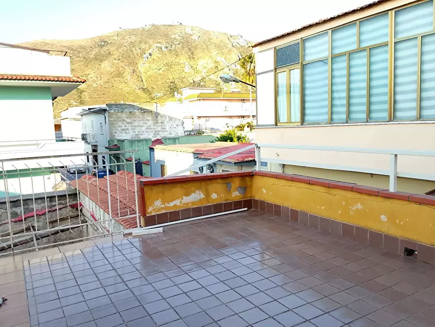 Immagine 29 di Casa indipendente in vendita  in Via Trento a Mondragone