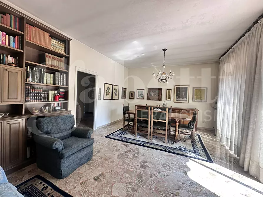 Immagine 37 di Appartamento in vendita  in Corso xxv aprile, 1 a Erba