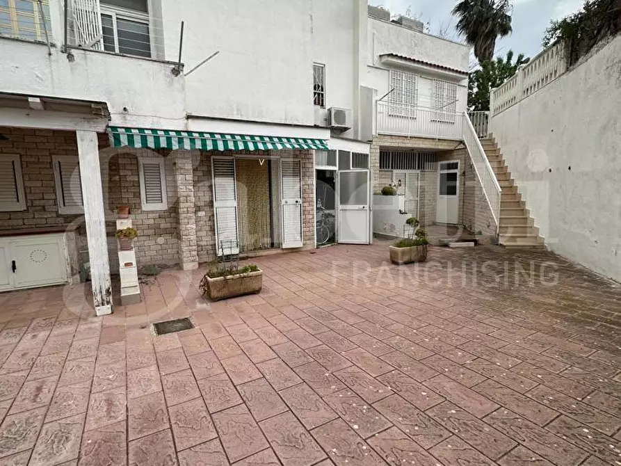 Immagine 5 di Casa indipendente in vendita  in Via del boschetto a Ostuni