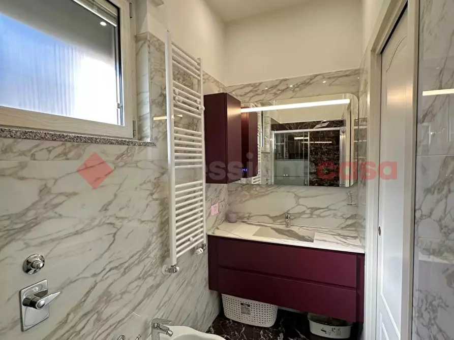Immagine 37 di Villa in vendita  in Via Delle Robinie a Opera