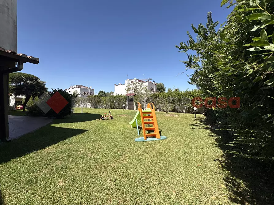 Immagine 49 di Casa bifamiliare in vendita  in Via VILLAGGIO DEL SISTO, 45 a Terracina