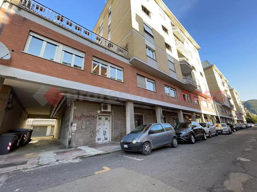 Immagine 26 di Appartamento in vendita  in Via dei Salici, 65 a Rieti