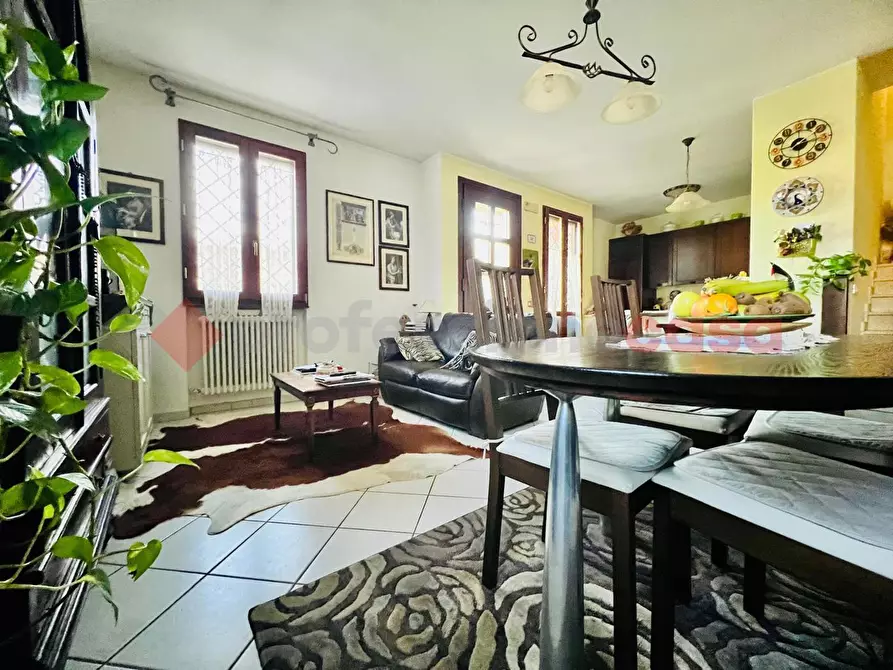 Immagine 9 di Villetta a schiera in vendita  in Via Del Cemento a Scandiano