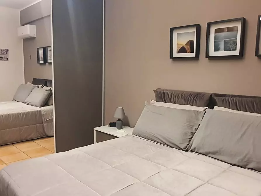 Immagine 12 di Appartamento in vendita  in Via dei quartieri a Palermo