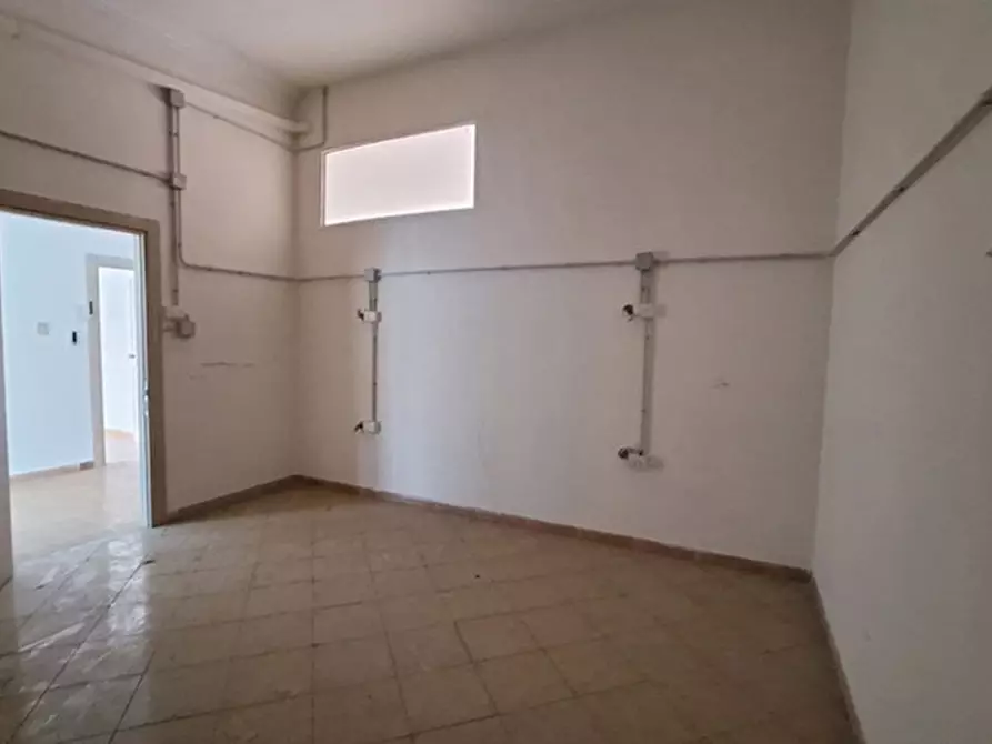 Immagine 27 di Villa in vendita  in Via Filippo Maria Briganti a Napoli