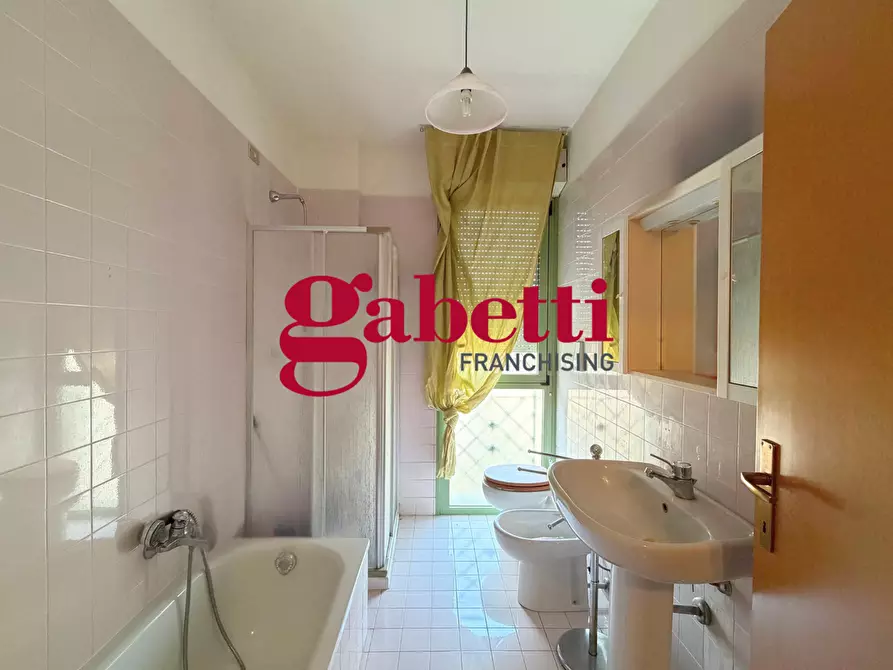 Immagine 9 di Appartamento in vendita  in Viale Umberto I a San Leo