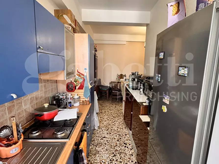 Immagine 11 di Appartamento in vendita  in Via Guido Cavalcanti, 22 a Colleferro