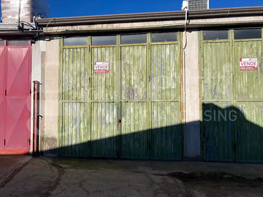 Immagine 8 di Box auto in vendita  in Via San Severo a Torremaggiore