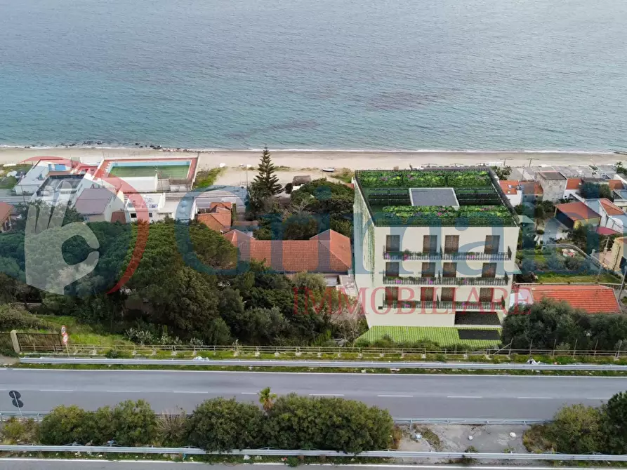 Immagine 6 di Appartamento in vendita  in Via Consolare Pompea a Messina