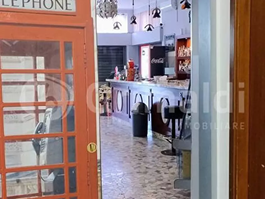 Immagine 9 di Negozio in vendita  in Via Sant'Anna, 58 a Brugherio