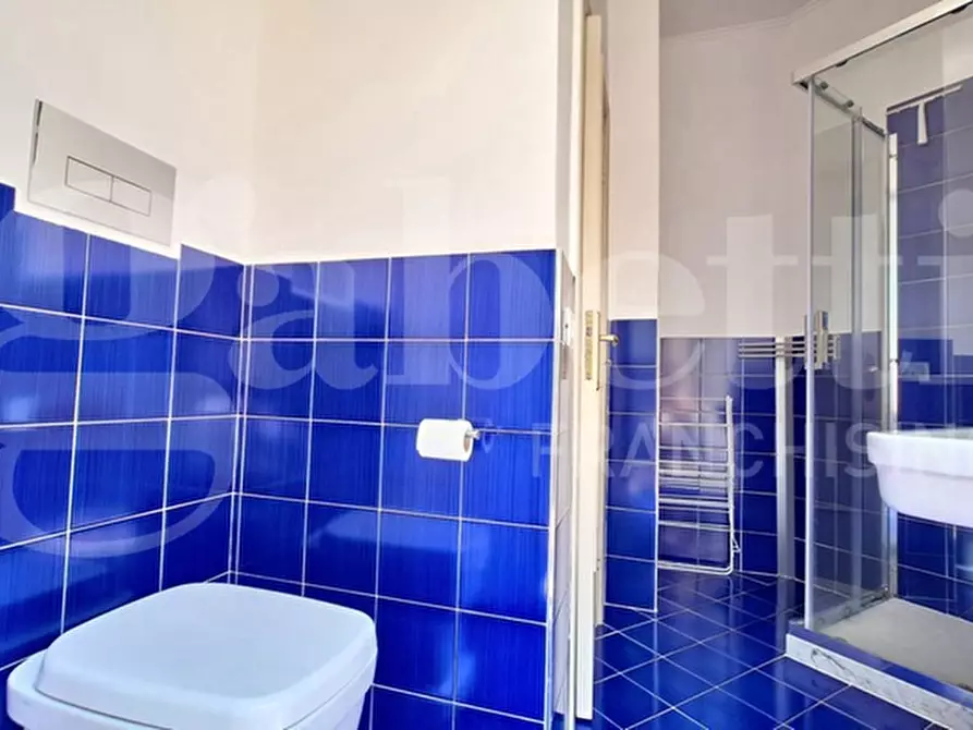 Immagine 13 di Appartamento in vendita  in Via Giacinto Albino, 20 a Napoli
