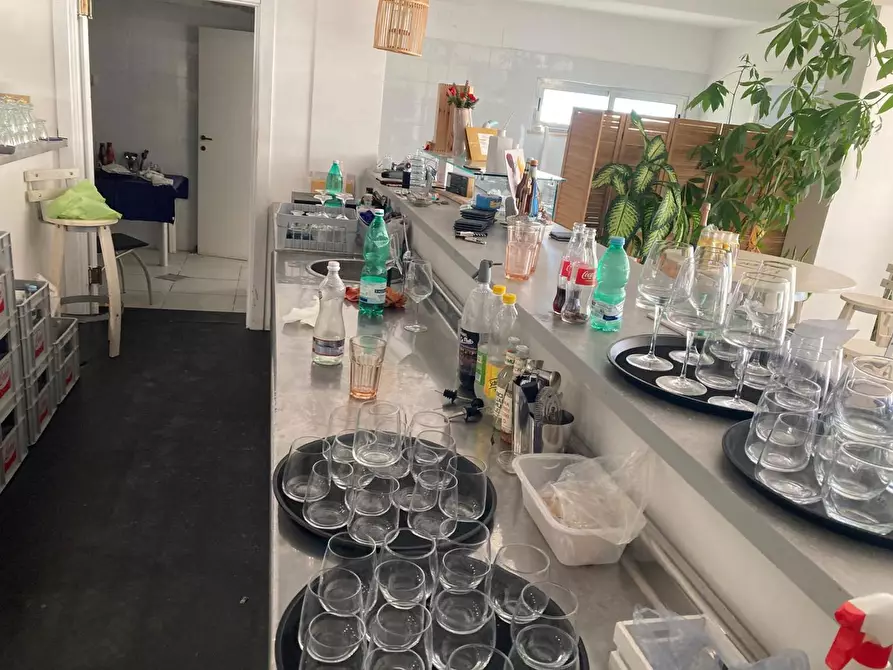Immagine 20 di Bar / Ristorante in vendita  in Viale dellâerica a Cellole