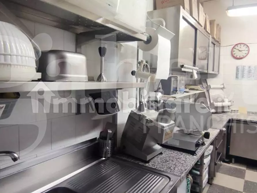 Immagine 7 di Bar / Ristorante in vendita  in Via Antonio Silvani, 37/39 a Roma