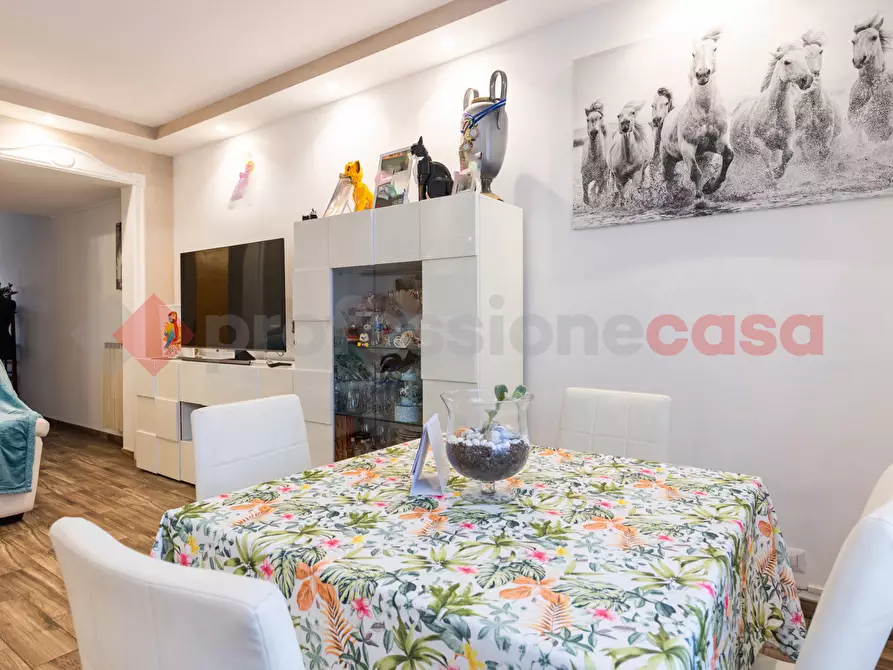 Immagine 9 di Appartamento in vendita  in Via Amaretta a Roma