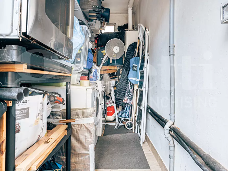 Immagine 11 di Appartamento in vendita  in Viale Atene a Rimini