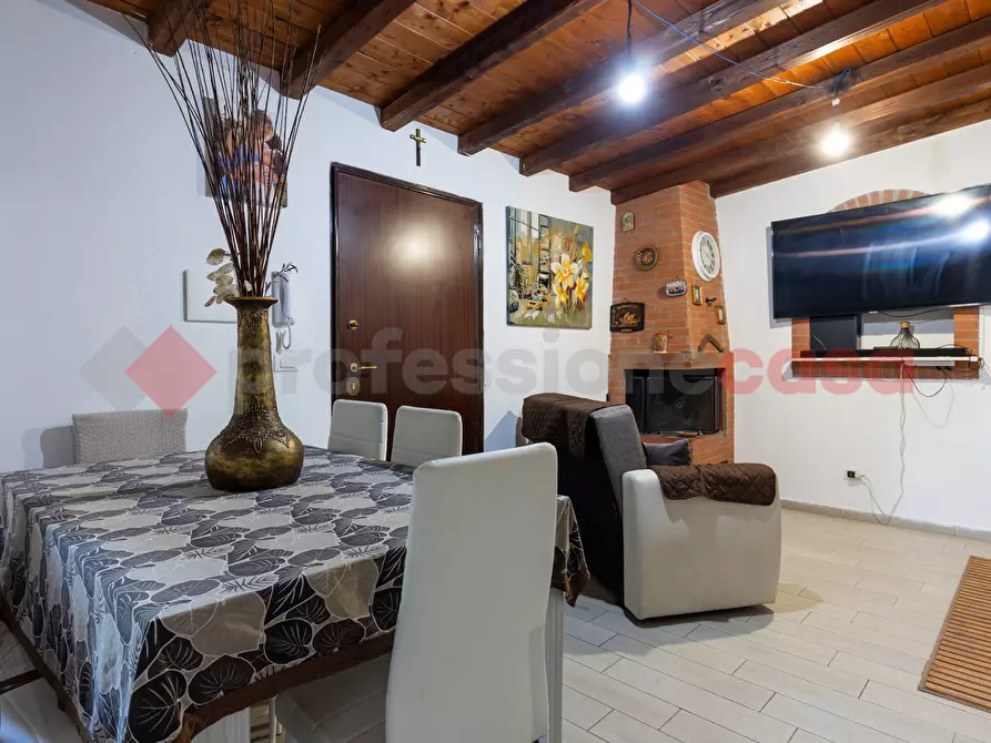 Immagine 31 di Appartamento in vendita  in Via Amaretta a Roma