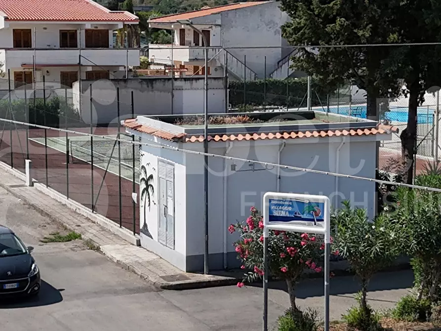 Immagine 41 di Appartamento in vendita  in Via Archimede, 207 a Furnari
