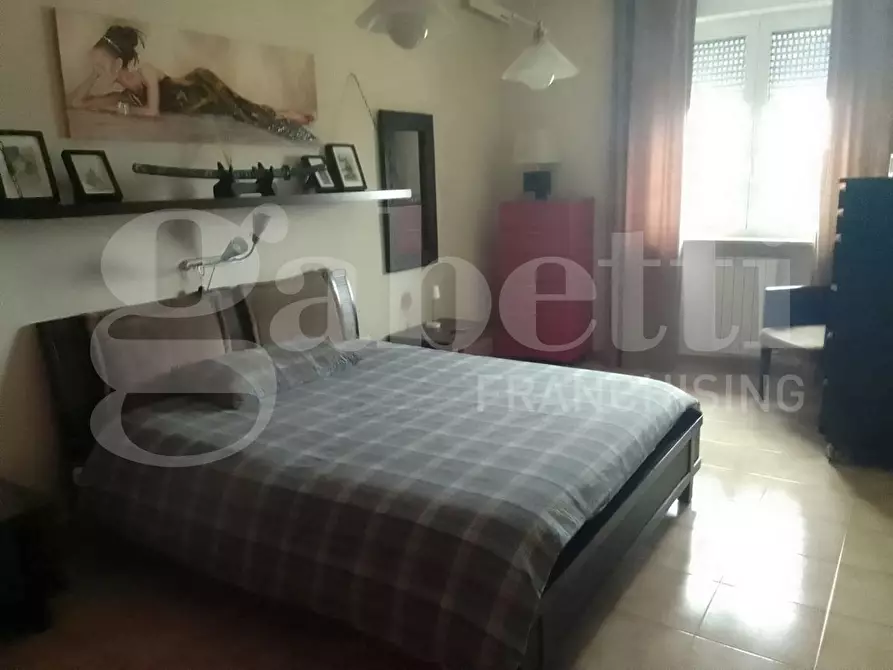 Immagine 17 di Appartamento in vendita  in Piazza G.B.TEDESCO, 22 a Taranto