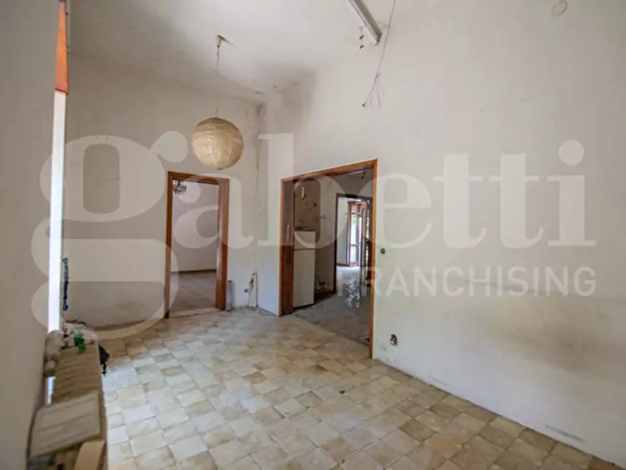 Immagine 14 di Villa in vendita  in Via Carlo de Marco a Napoli