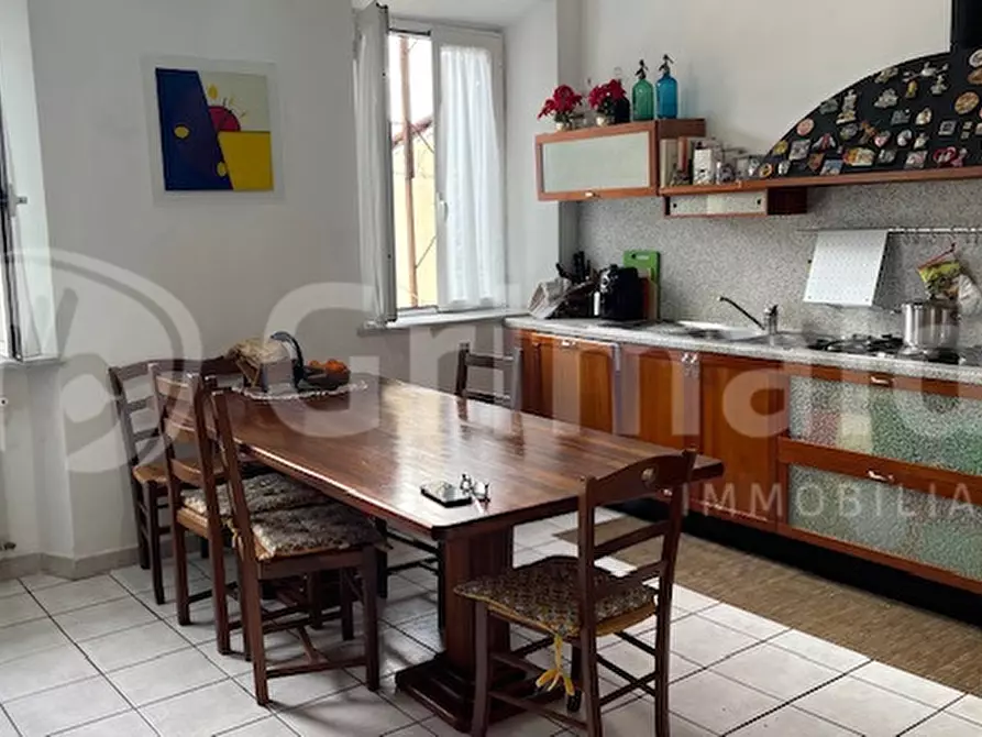 Immagine 2 di Appartamento in vendita  in Piazza venti settembre, 38 a Livorno