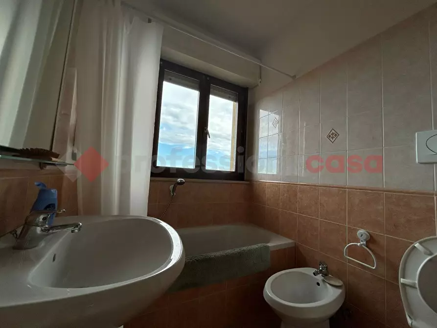 Immagine 13 di Appartamento in vendita  in Via Alberto Marvelli a Roma