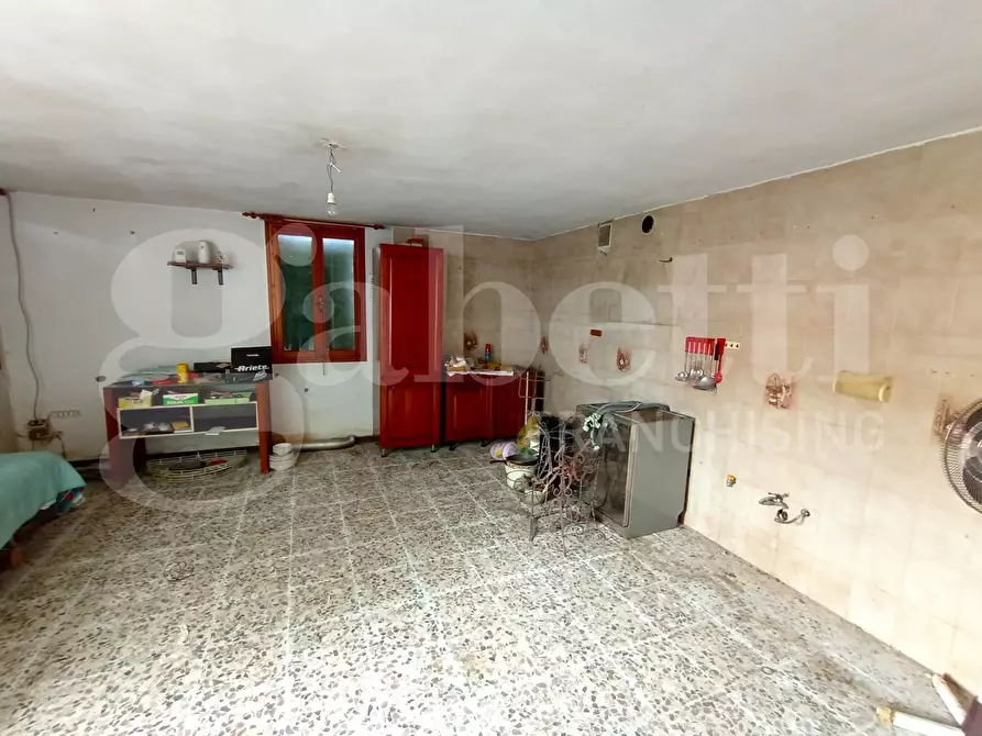 Immagine 1 di Casa indipendente in vendita  in Via PETTORAZZA GRIMANI  Via ROMA, 27 a Pettorazza Grimani