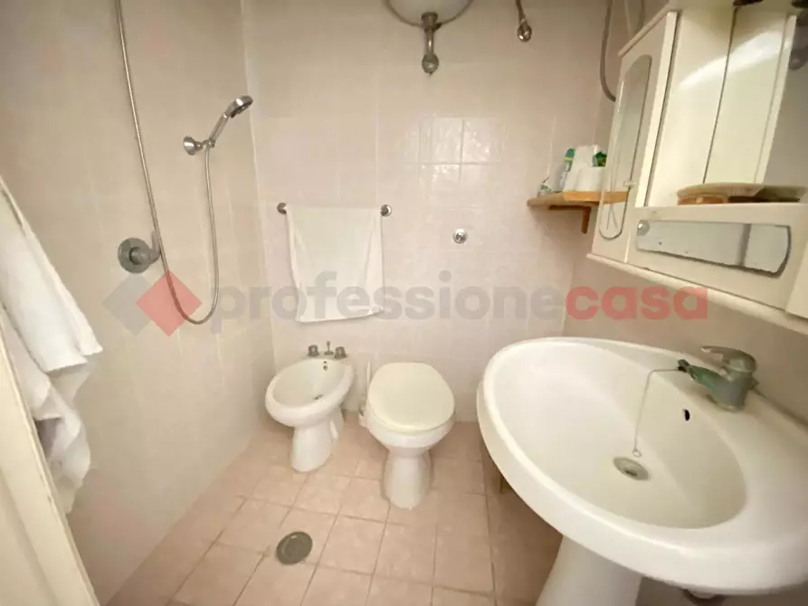 Immagine 18 di Casa indipendente in vendita  in Via Salerno, snc a Mondragone
