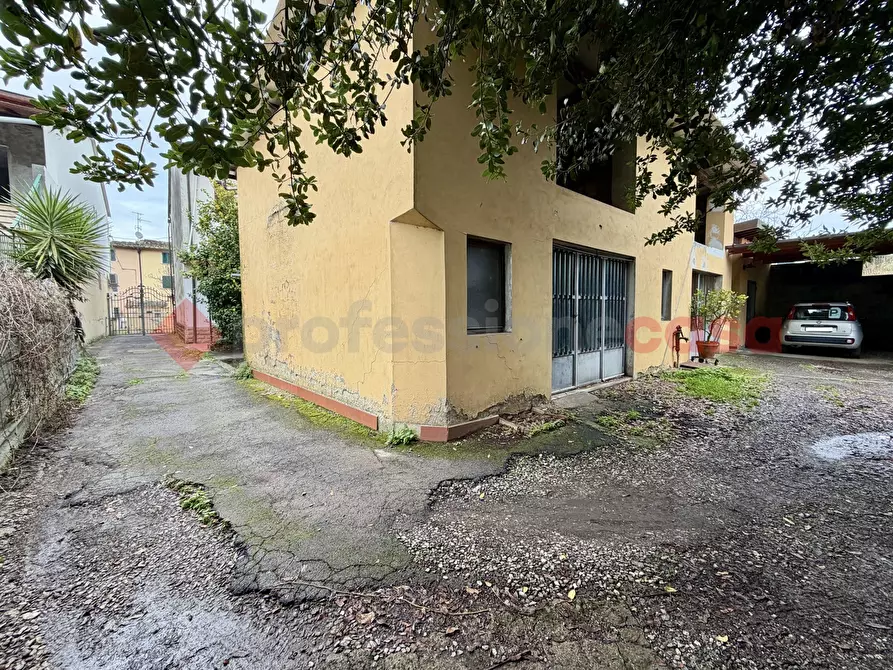 Immagine 44 di Villetta a schiera in vendita  in Via di Mantignano, 25 a Firenze
