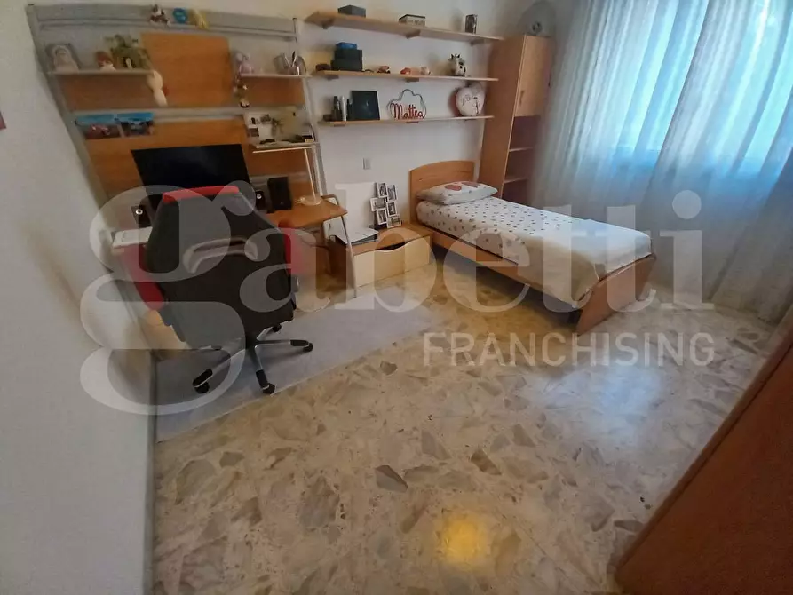 Immagine 5 di Appartamento in vendita  in Via SOTTOMARINA - VIALE VENETO, 12 a Chioggia