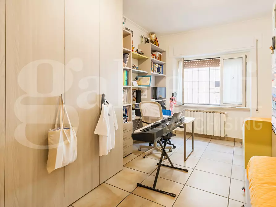Immagine 17 di Appartamento in vendita  in Via Lucio II a Roma