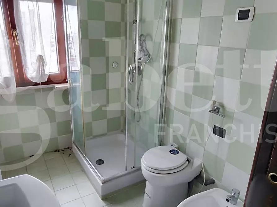 Immagine 17 di Appartamento in affitto  in Via campania a Napoli