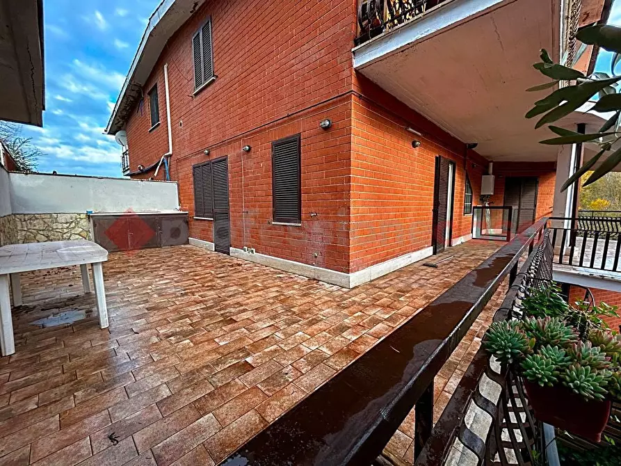 Immagine 13 di Palazzo in vendita  in Via del Pecile a Tivoli