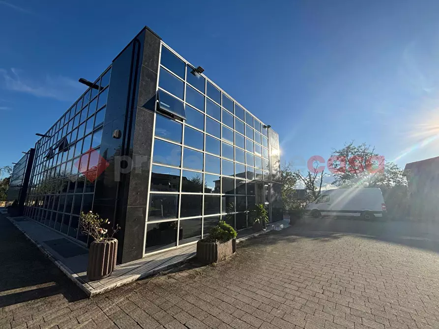 Immagine 3 di Negozio in affitto  in Via san francesco, snc a Anagni