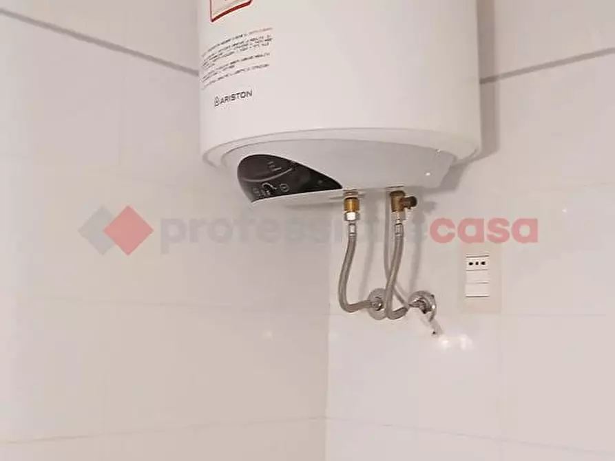 Immagine 17 di Ufficio in vendita  in Viale Ivo Montagni, 49 a Capraia E Limite