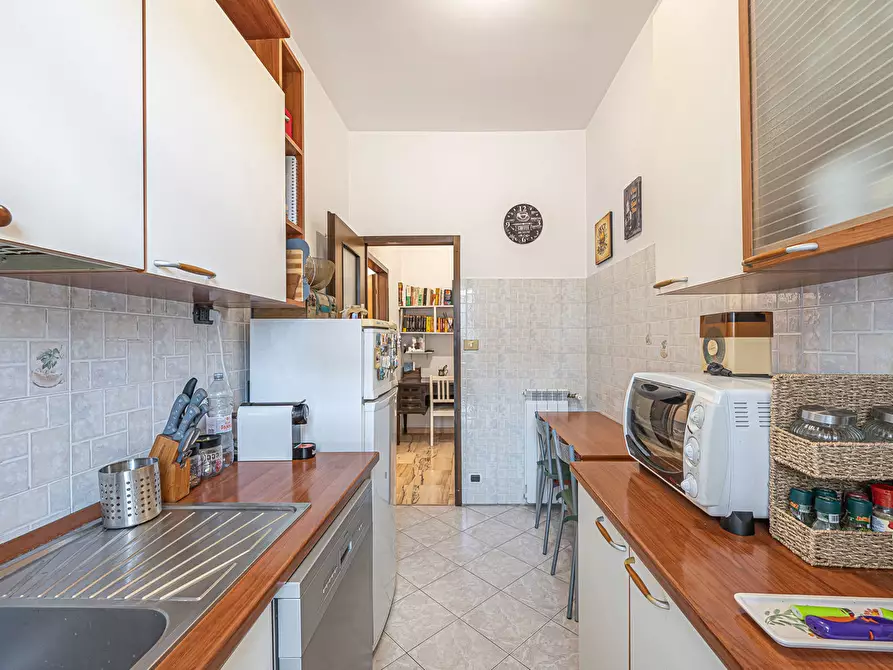 Immagine 17 di Appartamento in vendita  in Via Leonardo da Vinci, 197 a Roma