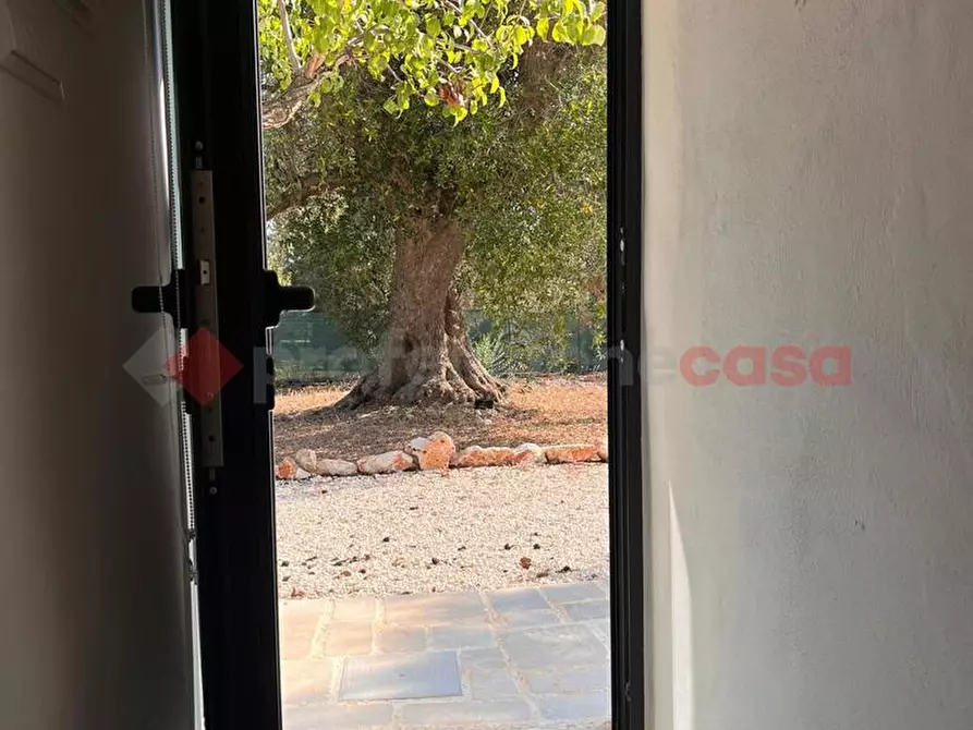 Immagine 36 di Baita in vendita  in Via SP28, 1 a Ostuni