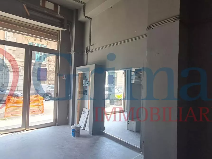 Immagine 4 di Negozio in affitto  in Via Santa Maria La Porta a Messina