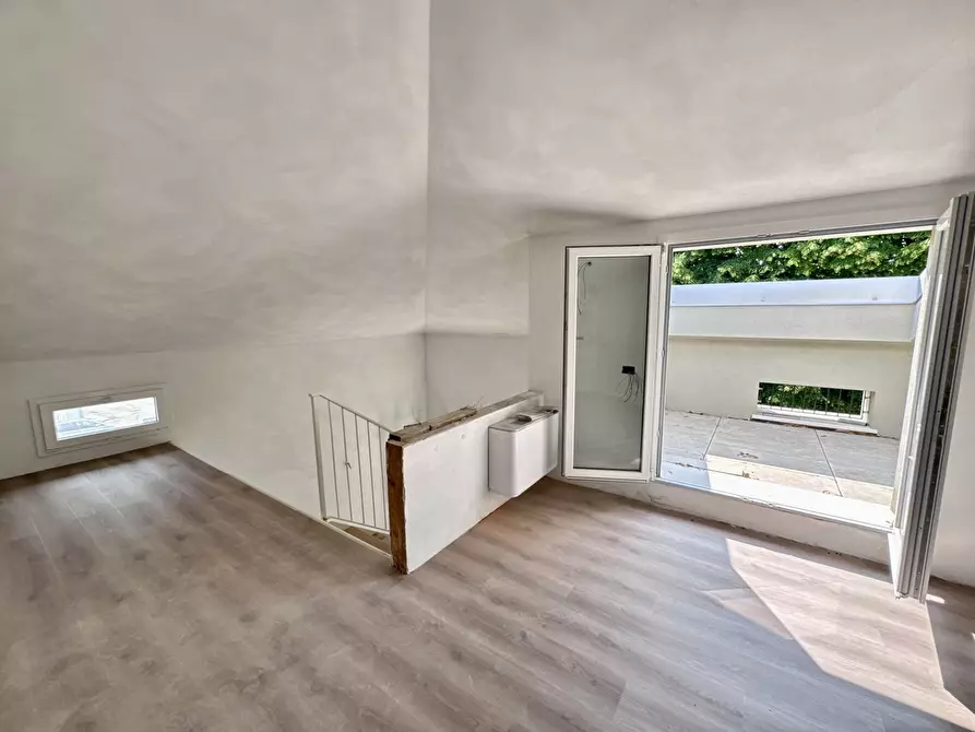 Immagine 14 di Multiproprietà in vendita  in Via Roma, 1 a Castegnero