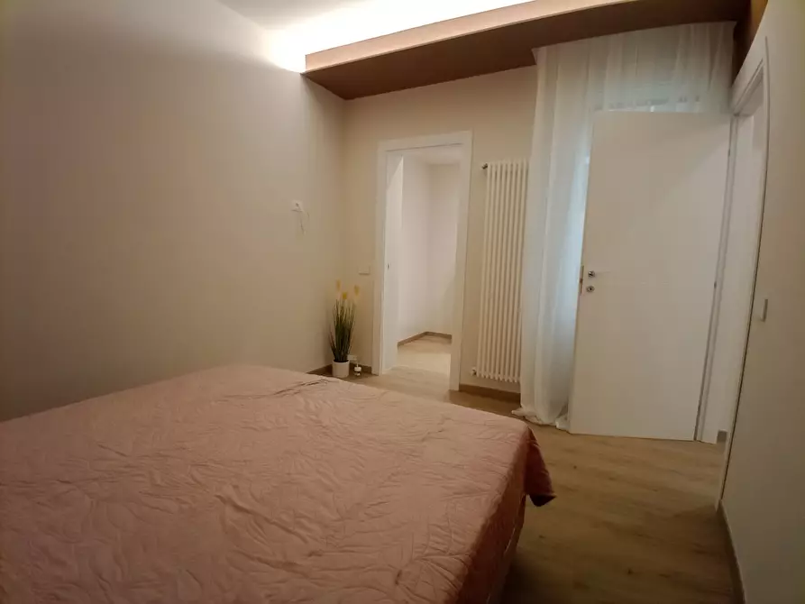 Immagine 7 di Appartamento in vendita  in Corso Giuseppe Garibaldi, 269 a Forli'